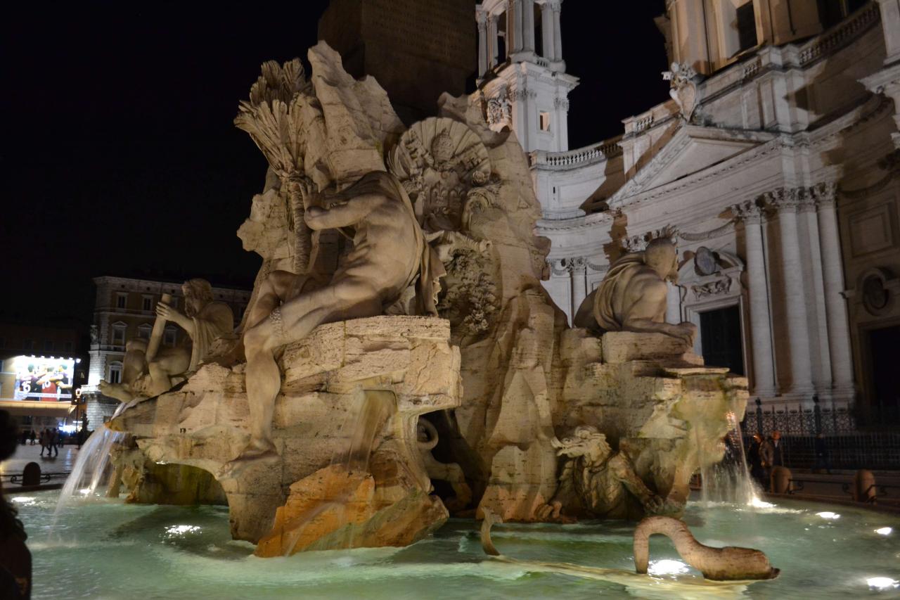 Fontana dei quattro fiumi in piazza Navona - Roma