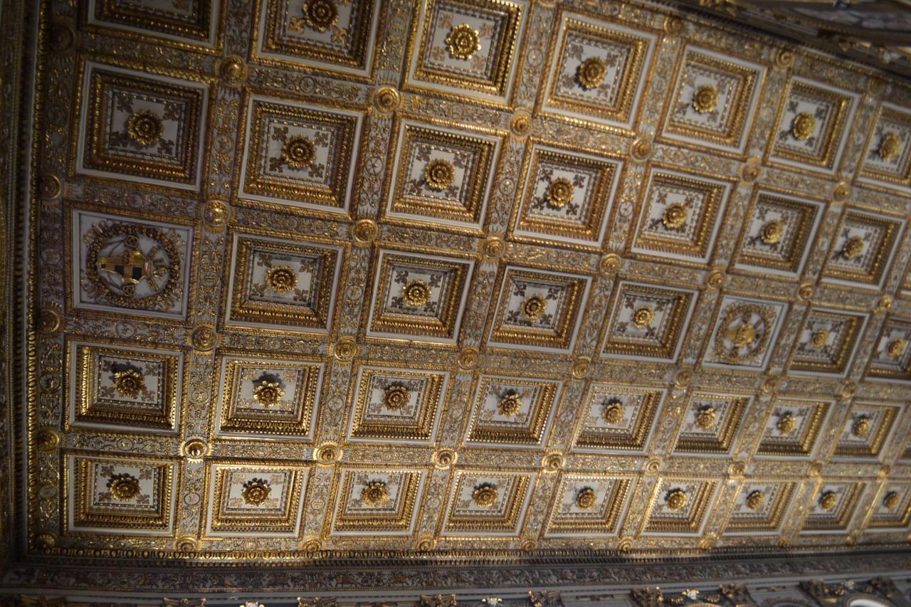 Il soffitto a cassettoni della basilica di Santa Maria Maggiore - Roma